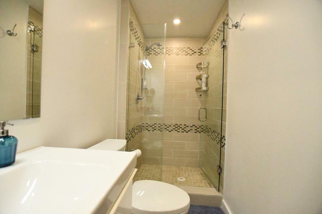 Private Unit / Private Bathroom Near Bart & Sf Daly City Eksteriør bilde